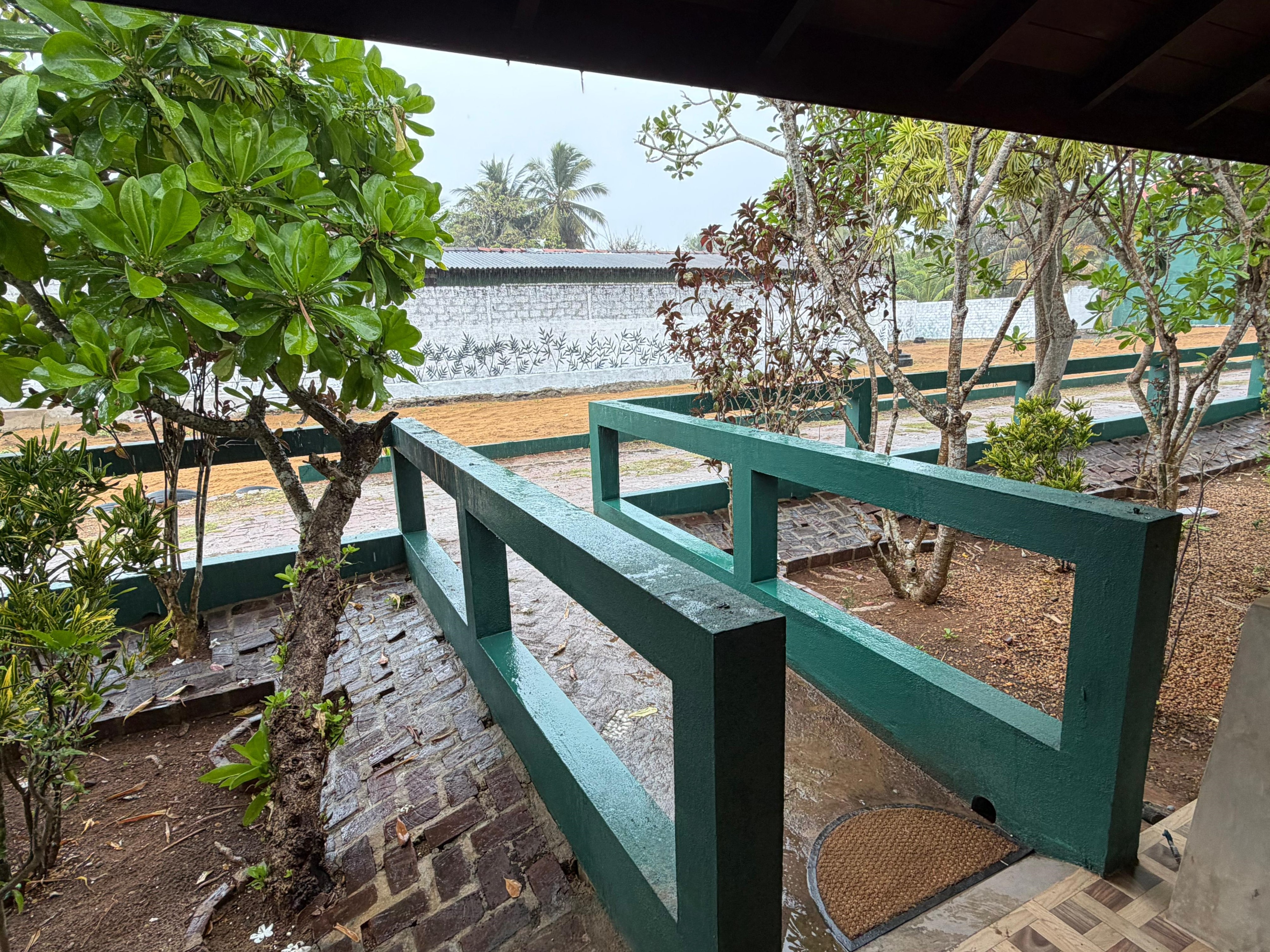 Extra Pool View
